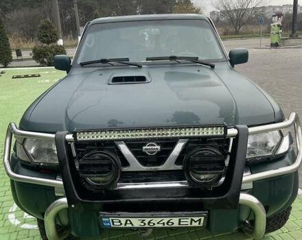 Зелений Ніссан Патрол, об'ємом двигуна 3 л та пробігом 446 тис. км за 15000 $, фото 4 на Automoto.ua