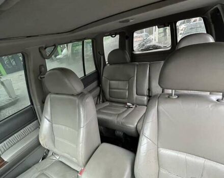 Зелений Ніссан Патрол, об'ємом двигуна 3 л та пробігом 446 тис. км за 15000 $, фото 16 на Automoto.ua