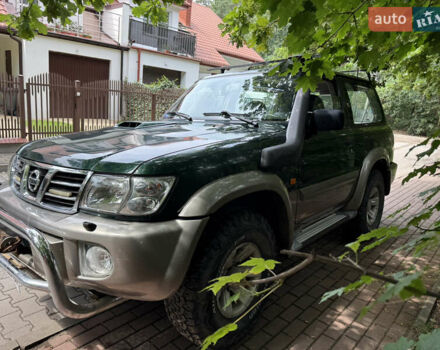 Зелений Ніссан Патрол, об'ємом двигуна 3 л та пробігом 227 тис. км за 9700 $, фото 6 на Automoto.ua