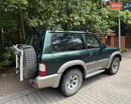 Зелений Ніссан Патрол, об'ємом двигуна 3 л та пробігом 227 тис. км за 9700 $, фото 4 на Automoto.ua