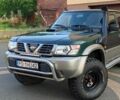 Зелений Ніссан Патрол, об'ємом двигуна 2.5 л та пробігом 250 тис. км за 3374 $, фото 5 на Automoto.ua