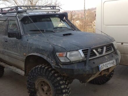 Зелений Ніссан Патрол, об'ємом двигуна 2.8 л та пробігом 200 тис. км за 23000 $, фото 1 на Automoto.ua