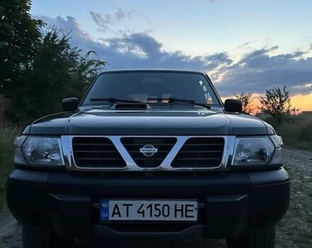 Зеленый Ниссан Патрол, объемом двигателя 3 л и пробегом 235 тыс. км за 17300 $, фото 1 на Automoto.ua