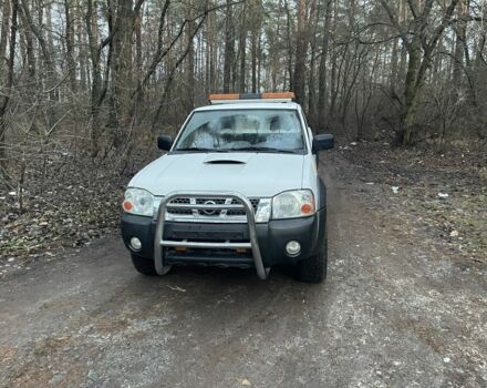 Белый Ниссан Пикап, объемом двигателя 0 л и пробегом 190 тыс. км за 6200 $, фото 1 на Automoto.ua