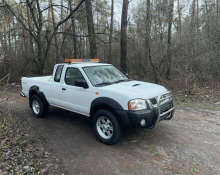 Белый Ниссан Пикап, объемом двигателя 0 л и пробегом 190 тыс. км за 6200 $, фото 3 на Automoto.ua