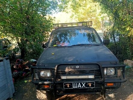 Чорний Ніссан Пікап, об'ємом двигуна 2.5 л та пробігом 0 тис. км за 2500 $, фото 1 на Automoto.ua