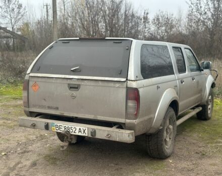 Серый Ниссан Пикап, объемом двигателя 2.5 л и пробегом 339 тыс. км за 5000 $, фото 2 на Automoto.ua