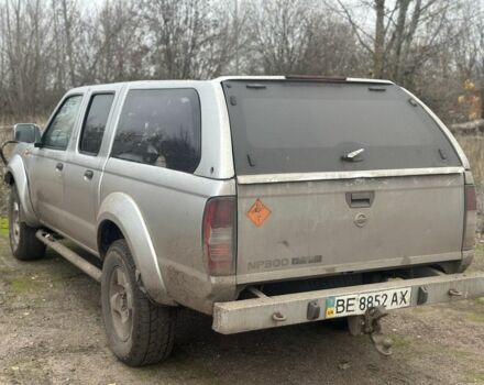 Серый Ниссан Пикап, объемом двигателя 2.5 л и пробегом 339 тыс. км за 5000 $, фото 3 на Automoto.ua