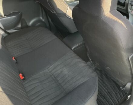 Белый Ниссан Пиксо, объемом двигателя 1 л и пробегом 208 тыс. км за 3500 $, фото 3 на Automoto.ua