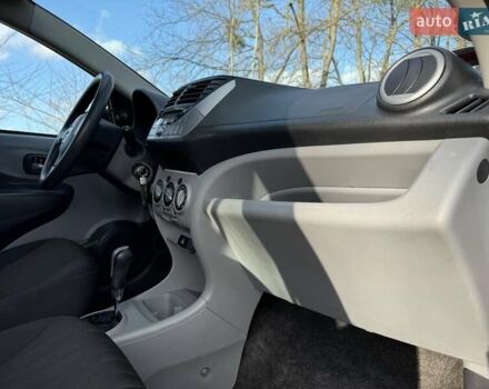 Червоний Ніссан Піксо, об'ємом двигуна 1 л та пробігом 140 тис. км за 5990 $, фото 32 на Automoto.ua