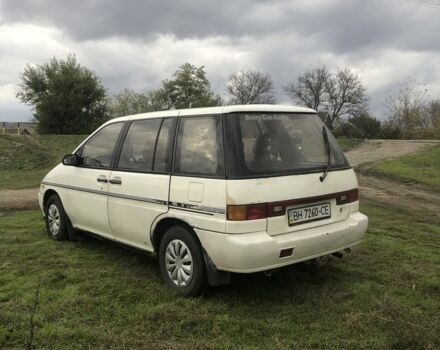 Белый Ниссан Прерия, объемом двигателя 2 л и пробегом 500 тыс. км за 900 $, фото 3 на Automoto.ua