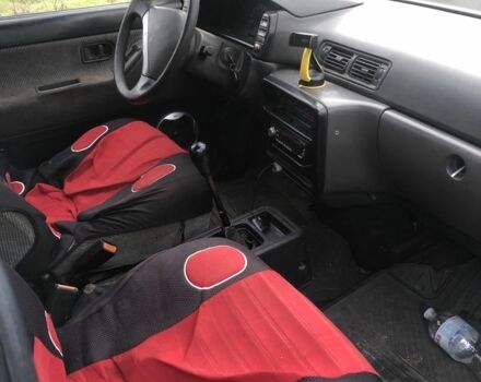 Белый Ниссан Прерия, объемом двигателя 2 л и пробегом 500 тыс. км за 900 $, фото 7 на Automoto.ua