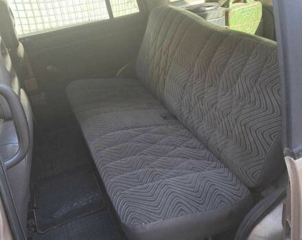 Бежевий Ніссан Прерія, об'ємом двигуна 2 л та пробігом 280 тис. км за 2000 $, фото 3 на Automoto.ua