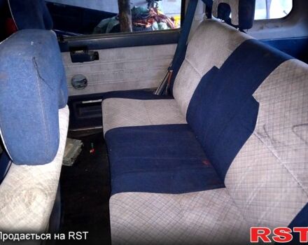 Синій Ніссан Прерія, об'ємом двигуна 2 л та пробігом 100 тис. км за 1100 $, фото 8 на Automoto.ua