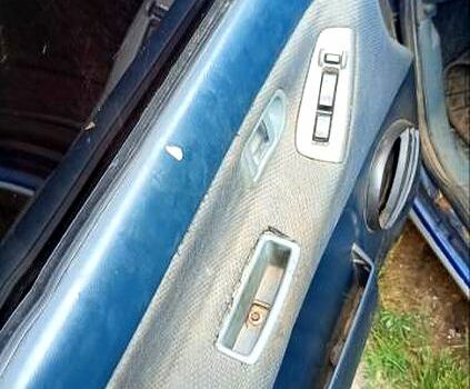 Синій Ніссан Прерія, об'ємом двигуна 2 л та пробігом 250 тис. км за 1500 $, фото 5 на Automoto.ua