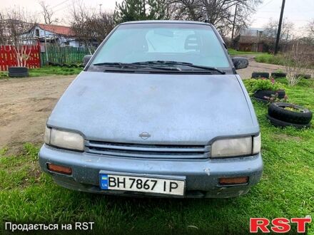 Синій Ніссан Прерія, об'ємом двигуна 2 л та пробігом 0 тис. км за 1500 $, фото 1 на Automoto.ua