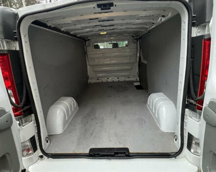 Білий Ніссан Прімастар, об'ємом двигуна 2 л та пробігом 278 тис. км за 9450 $, фото 58 на Automoto.ua