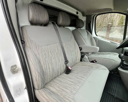 Білий Ніссан Прімастар, об'ємом двигуна 2 л та пробігом 278 тис. км за 9450 $, фото 50 на Automoto.ua