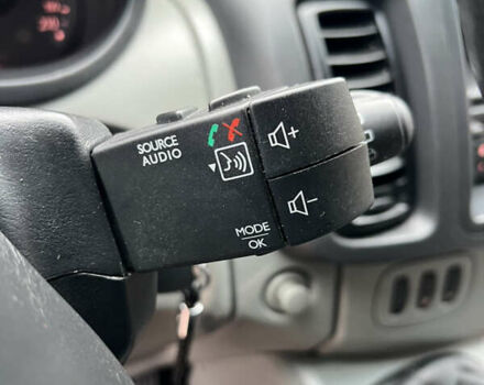 Білий Ніссан Прімастар, об'ємом двигуна 2 л та пробігом 278 тис. км за 9450 $, фото 39 на Automoto.ua