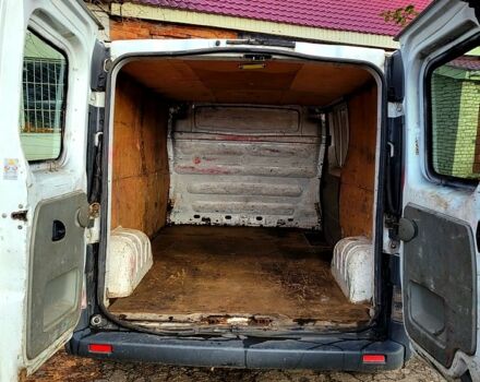 Белый Ниссан Примастар, объемом двигателя 1.9 л и пробегом 475 тыс. км за 3600 $, фото 6 на Automoto.ua