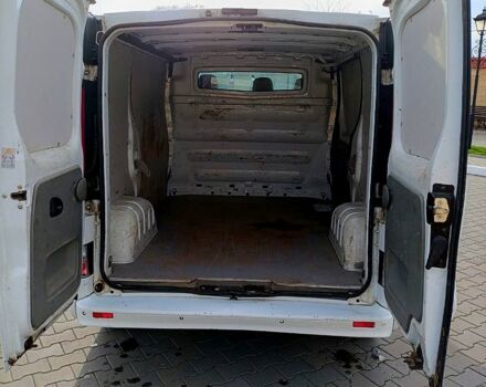 Белый Ниссан Примастар, объемом двигателя 2 л и пробегом 313 тыс. км за 9000 $, фото 8 на Automoto.ua