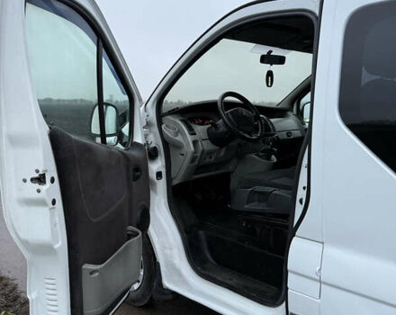 Белый Ниссан Примастар, объемом двигателя 1.9 л и пробегом 300 тыс. км за 6800 $, фото 9 на Automoto.ua