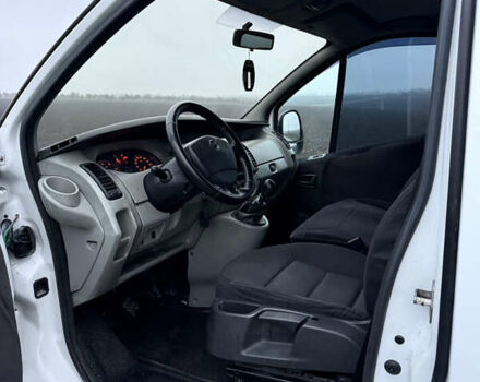 Белый Ниссан Примастар, объемом двигателя 1.9 л и пробегом 300 тыс. км за 6800 $, фото 11 на Automoto.ua