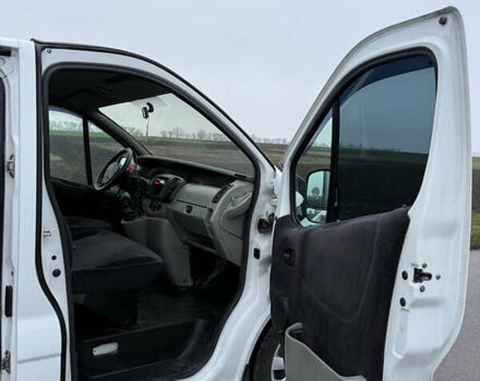 Белый Ниссан Примастар, объемом двигателя 1.9 л и пробегом 300 тыс. км за 6800 $, фото 15 на Automoto.ua