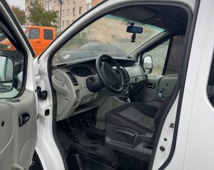 Белый Ниссан Примастар, объемом двигателя 1.9 л и пробегом 200 тыс. км за 5500 $, фото 5 на Automoto.ua