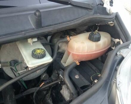 Белый Ниссан Примастар, объемом двигателя 1.87 л и пробегом 300 тыс. км за 8500 $, фото 20 на Automoto.ua