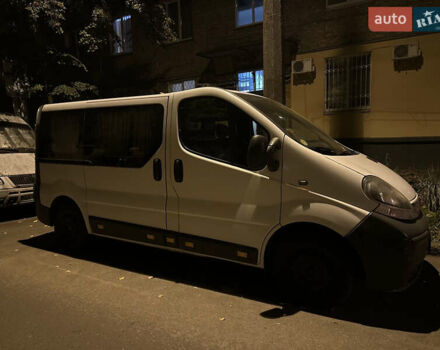 Белый Ниссан Примастар, объемом двигателя 1.87 л и пробегом 272 тыс. км за 7700 $, фото 4 на Automoto.ua