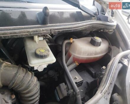 Белый Ниссан Примастар, объемом двигателя 2 л и пробегом 337 тыс. км за 8700 $, фото 26 на Automoto.ua