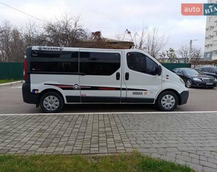 Белый Ниссан Примастар, объемом двигателя 2.5 л и пробегом 286 тыс. км за 8900 $, фото 6 на Automoto.ua