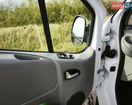 Белый Ниссан Примастар, объемом двигателя 2 л и пробегом 341 тыс. км за 11999 $, фото 12 на Automoto.ua