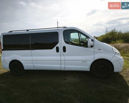 Белый Ниссан Примастар, объемом двигателя 2 л и пробегом 341 тыс. км за 11999 $, фото 2 на Automoto.ua