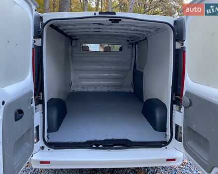 Білий Ніссан Прімастар, об'ємом двигуна 2 л та пробігом 257 тис. км за 11900 $, фото 23 на Automoto.ua