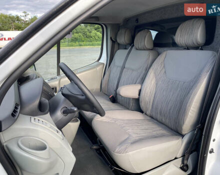 Белый Ниссан Примастар, объемом двигателя 2 л и пробегом 249 тыс. км за 11900 $, фото 26 на Automoto.ua