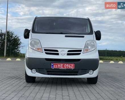 Белый Ниссан Примастар, объемом двигателя 2 л и пробегом 249 тыс. км за 11900 $, фото 17 на Automoto.ua