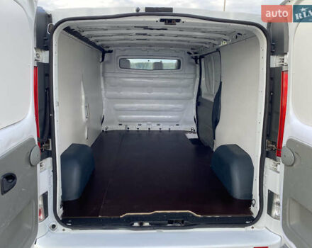 Белый Ниссан Примастар, объемом двигателя 2 л и пробегом 249 тыс. км за 11900 $, фото 37 на Automoto.ua