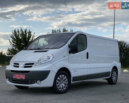 Белый Ниссан Примастар, объемом двигателя 2 л и пробегом 249 тыс. км за 11900 $, фото 5 на Automoto.ua