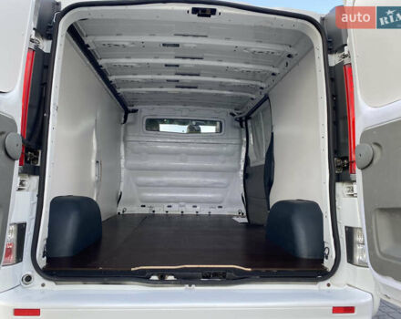 Белый Ниссан Примастар, объемом двигателя 2 л и пробегом 249 тыс. км за 11900 $, фото 38 на Automoto.ua