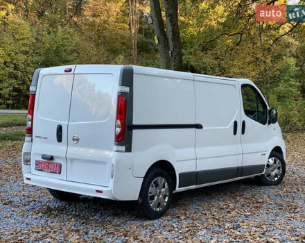 Білий Ніссан Прімастар, об'ємом двигуна 2 л та пробігом 257 тис. км за 11900 $, фото 2 на Automoto.ua