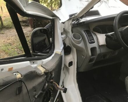 Білий Ніссан Прімастар, об'ємом двигуна 2.5 л та пробігом 3 тис. км за 4000 $, фото 1 на Automoto.ua