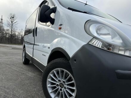 Білий Ніссан Прімастар, об'ємом двигуна 1.9 л та пробігом 285 тис. км за 7350 $, фото 1 на Automoto.ua