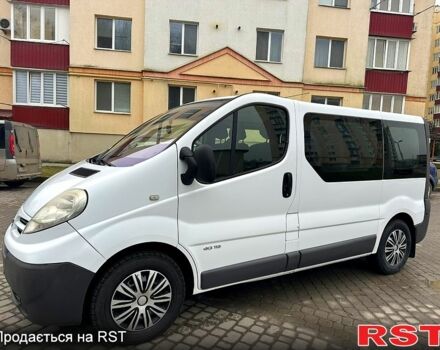 Білий Ніссан Прімастар, об'ємом двигуна 20 л та пробігом 195 тис. км за 8700 $, фото 1 на Automoto.ua