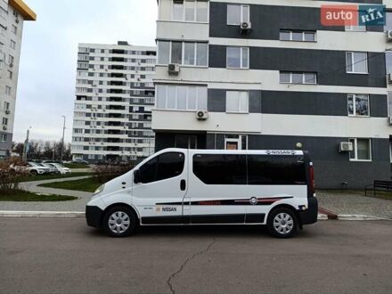 Белый Ниссан Примастар, объемом двигателя 2.5 л и пробегом 286 тыс. км за 8900 $, фото 1 на Automoto.ua