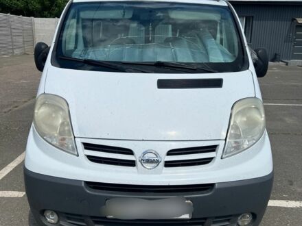 Белый Ниссан Примастар, объемом двигателя 0 л и пробегом 280 тыс. км за 9500 $, фото 1 на Automoto.ua
