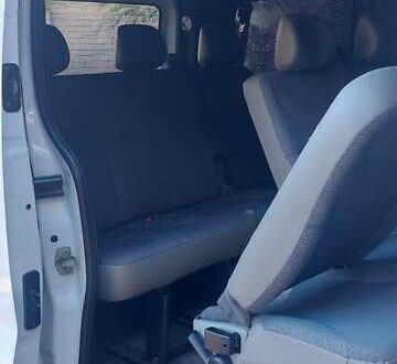 Белый Ниссан Примастар, объемом двигателя 2 л и пробегом 335 тыс. км за 8490 $, фото 1 на Automoto.ua