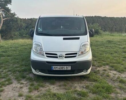 Білий Ніссан Прімастар, об'ємом двигуна 2 л та пробігом 165 тис. км за 10800 $, фото 1 на Automoto.ua