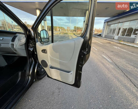 Черный Ниссан Примастар, объемом двигателя 2 л и пробегом 200 тыс. км за 9799 $, фото 99 на Automoto.ua